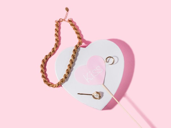 Which Local UK Jewelers Offer Unique Pieces to Elevate Your Style?